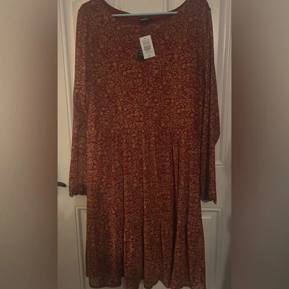 Torrid Red Floral Mesh Mini Dress - Picture 8 of 12